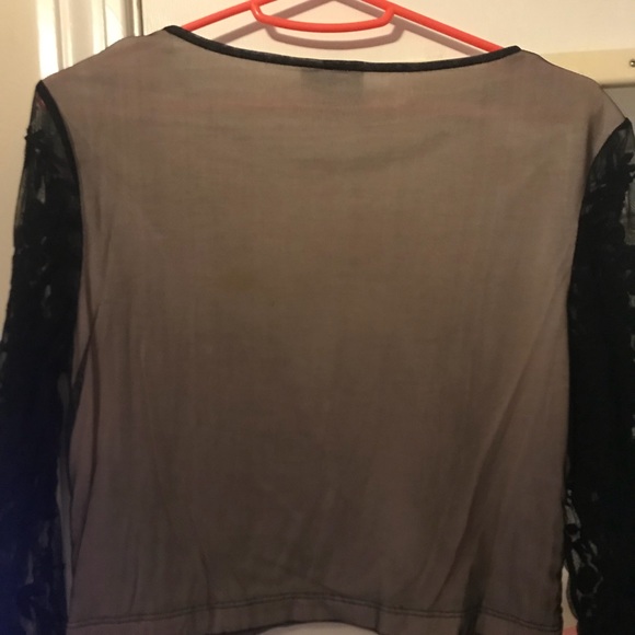 Embroidered Top - Picture 4 of 4